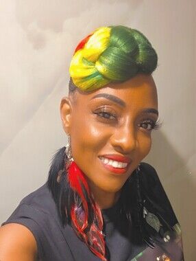 Meet your Posher, Malisha
